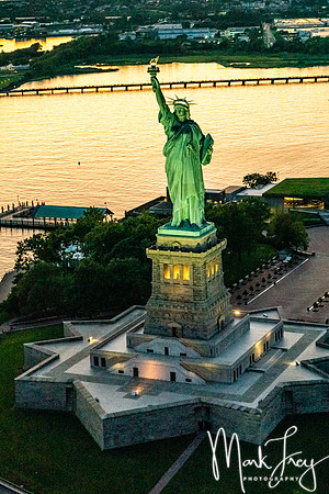 NYC Helicopter flt 8-19-09573