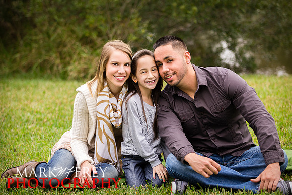 -1401_Molly & Family_156-Edit