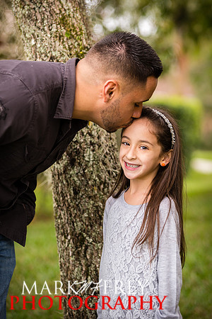 -1401_Molly & Family_133-Edit